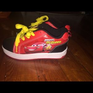 New Lightning McQueen Wheelies Heelies